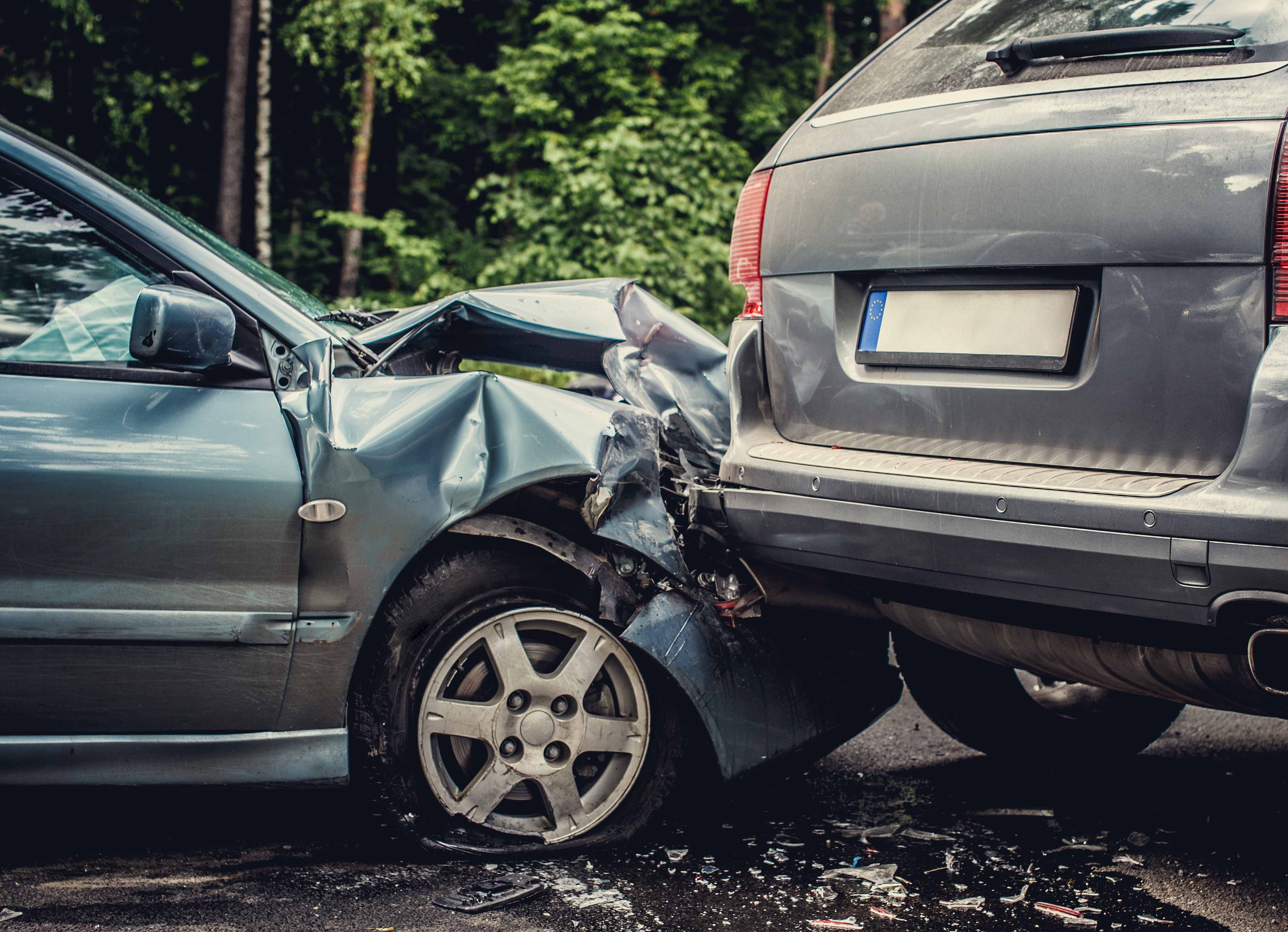 ขับรถชนเค้าต้องรับผิดอย่างไรและชดใช้ค่าเสียหายอะไรและเพียงใด ?? | Legardy
